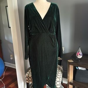 SHEIN Dark Green Velvet Dress